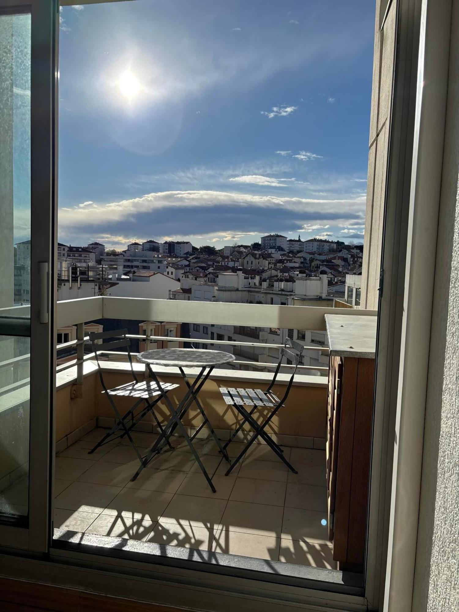 Studio Et Piscine Sur La Grande Plage Biarritz Luaran gambar
